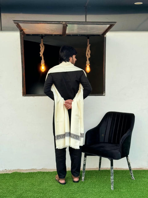 Indian Border Wool Shawl – Timeless Elegance & Warmth