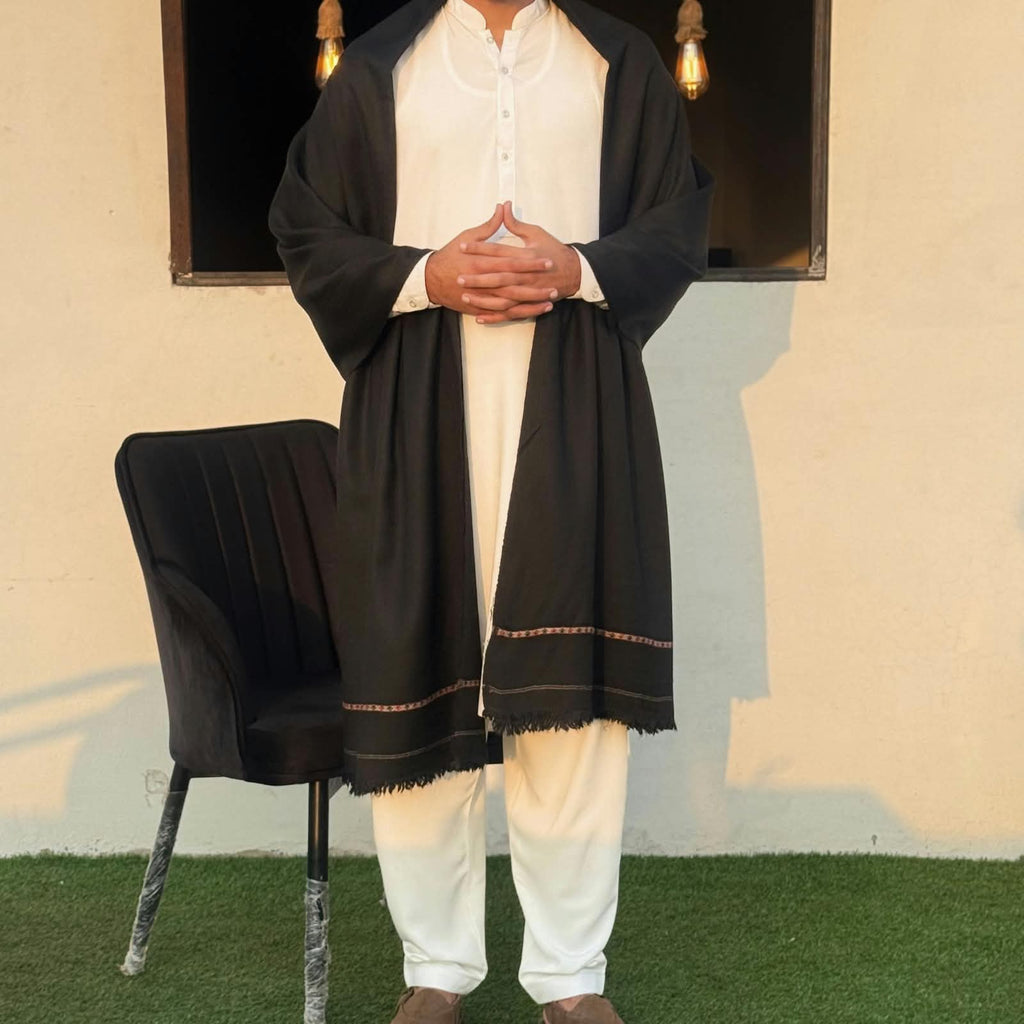 Classic Black Men’s Wool Shawl – Traditional Border